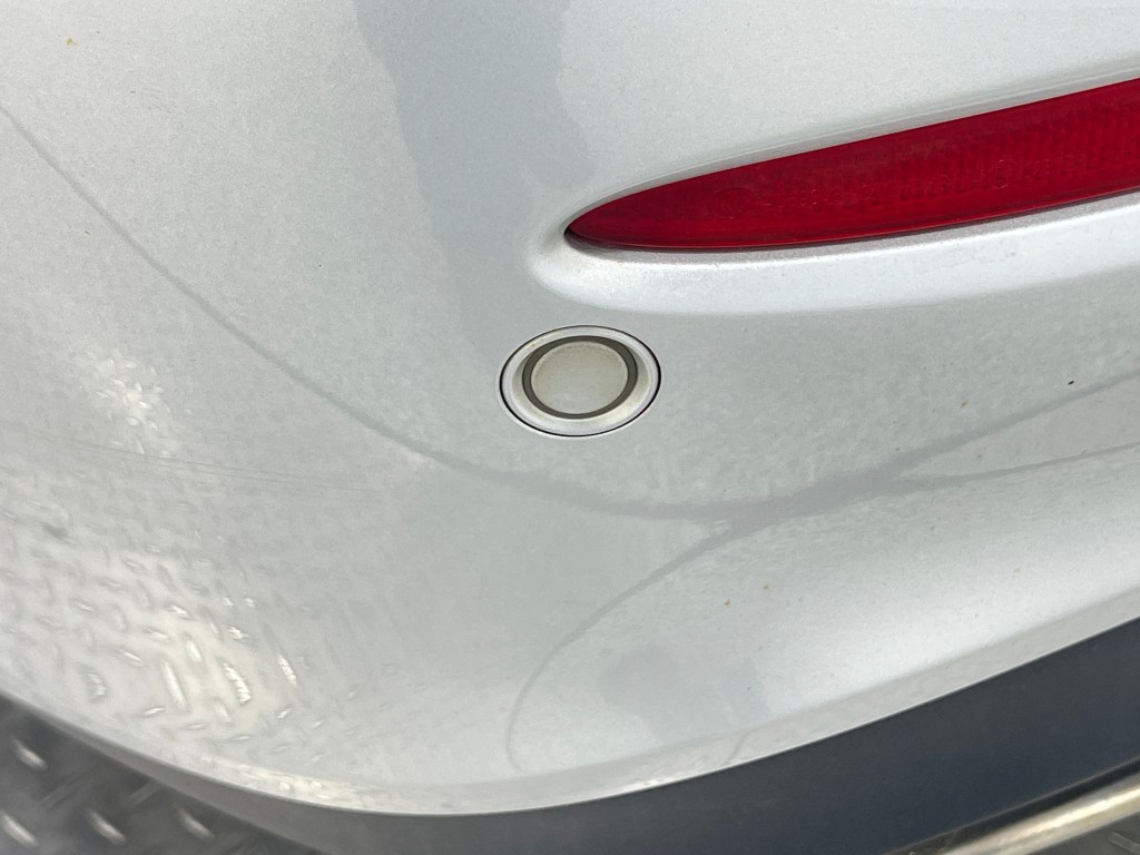 2018 Mercedes-Benz E-Class Image 13