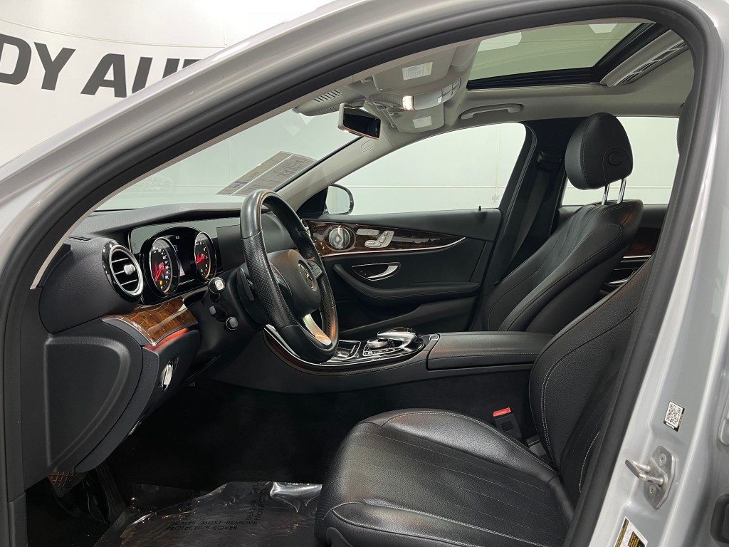 2018 Mercedes-Benz E-Class Image 14