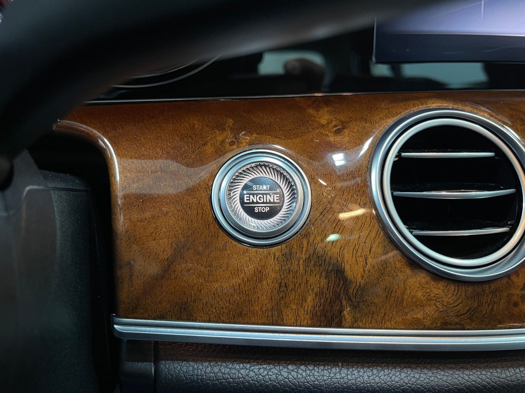 2018 Mercedes-Benz E-Class Image 22