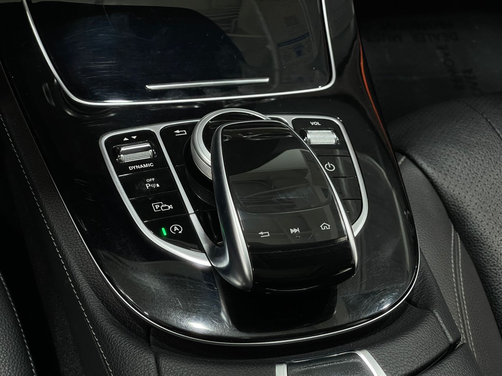 2018 Mercedes-Benz E-Class Image 27