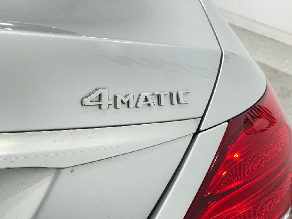 2018 Mercedes-Benz E-Class Image 42