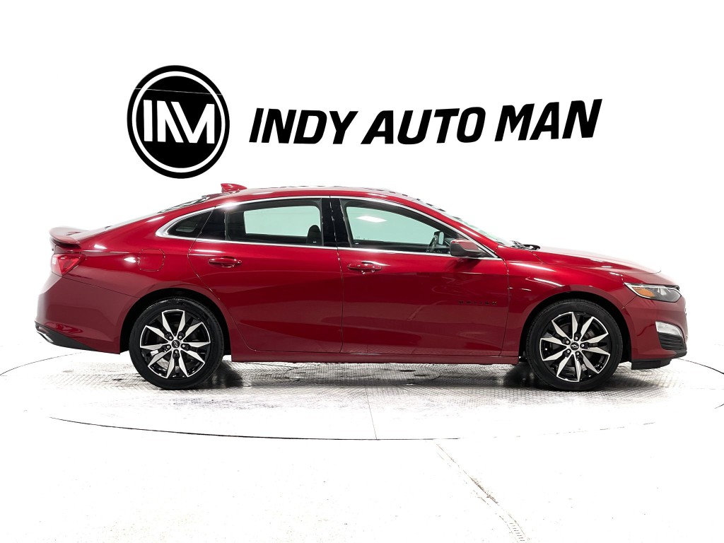 2021 Chevrolet Malibu Image 3