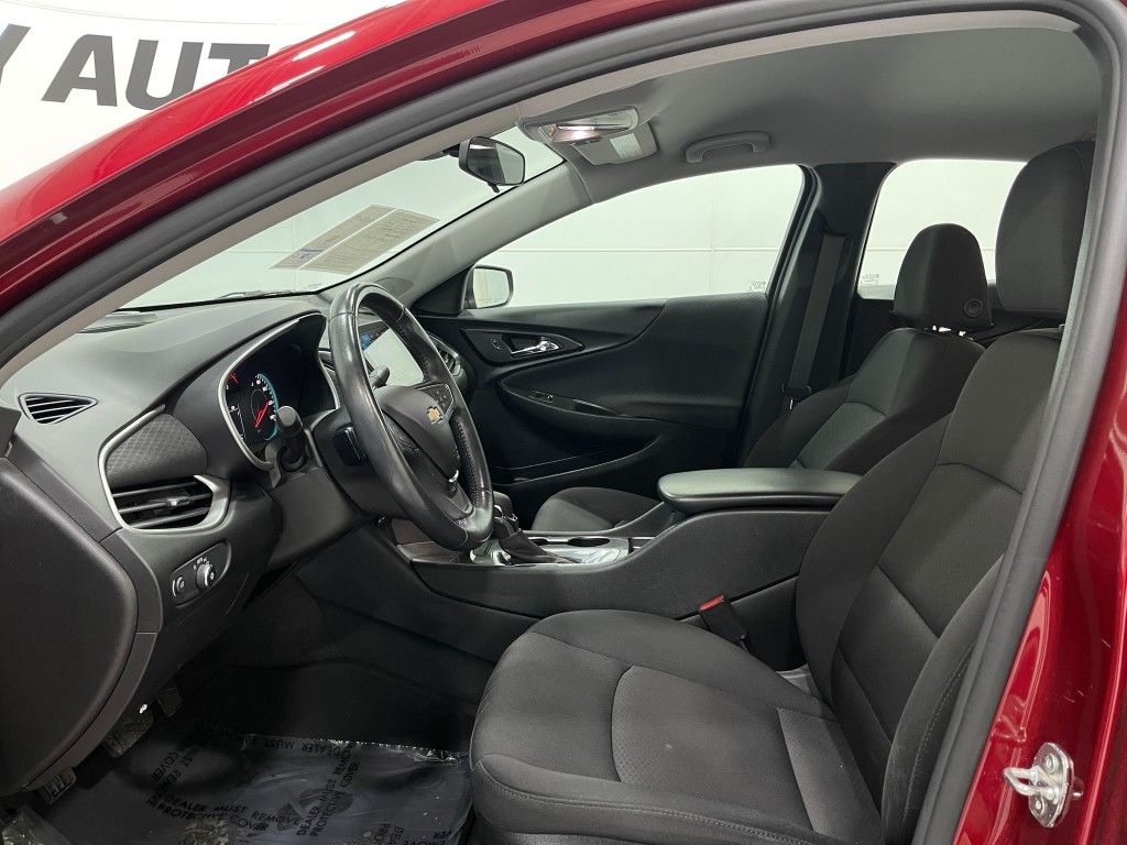 2021 Chevrolet Malibu Image 11