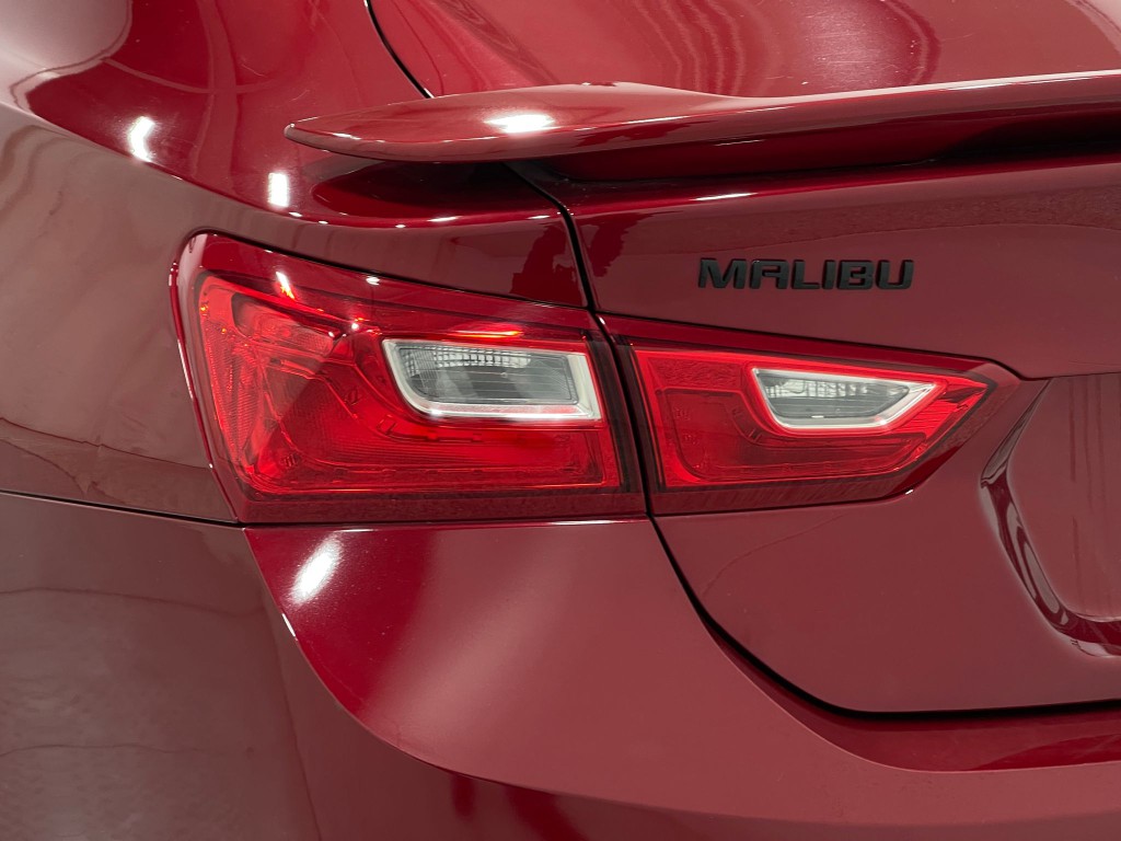 2021 Chevrolet Malibu Image 32
