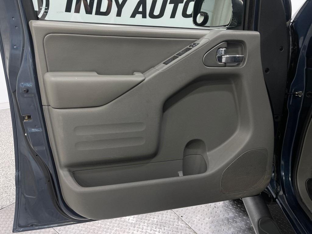 2019 Nissan Frontier Image 14