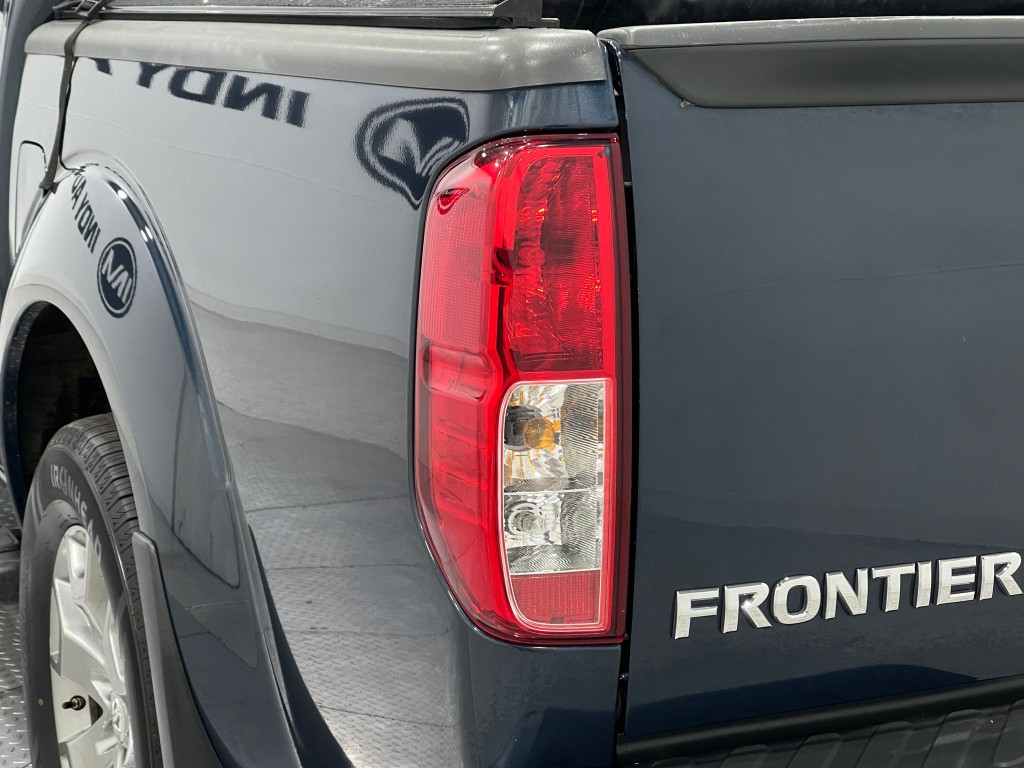 2019 Nissan Frontier Image 32