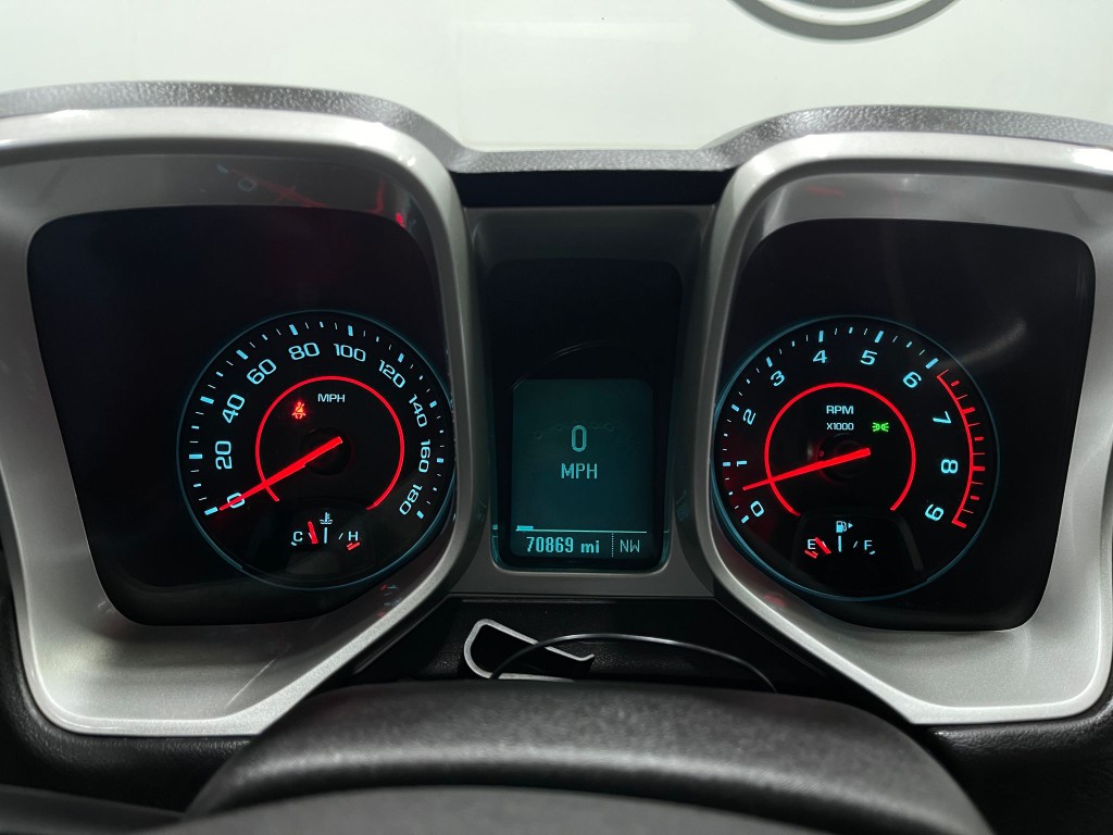 2013 Chevrolet Camaro Image 22