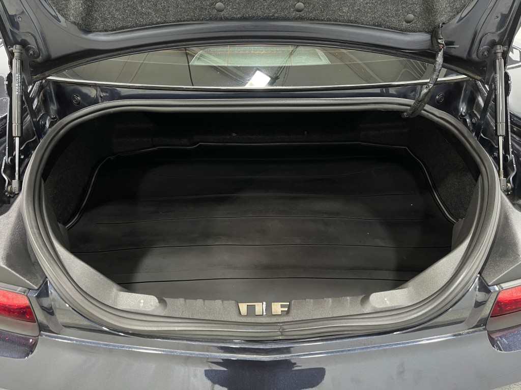 2013 Chevrolet Camaro Image 25