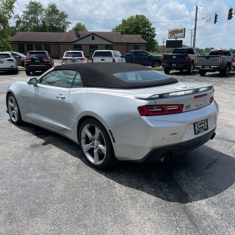 2017 Chevrolet Camaro Image 6