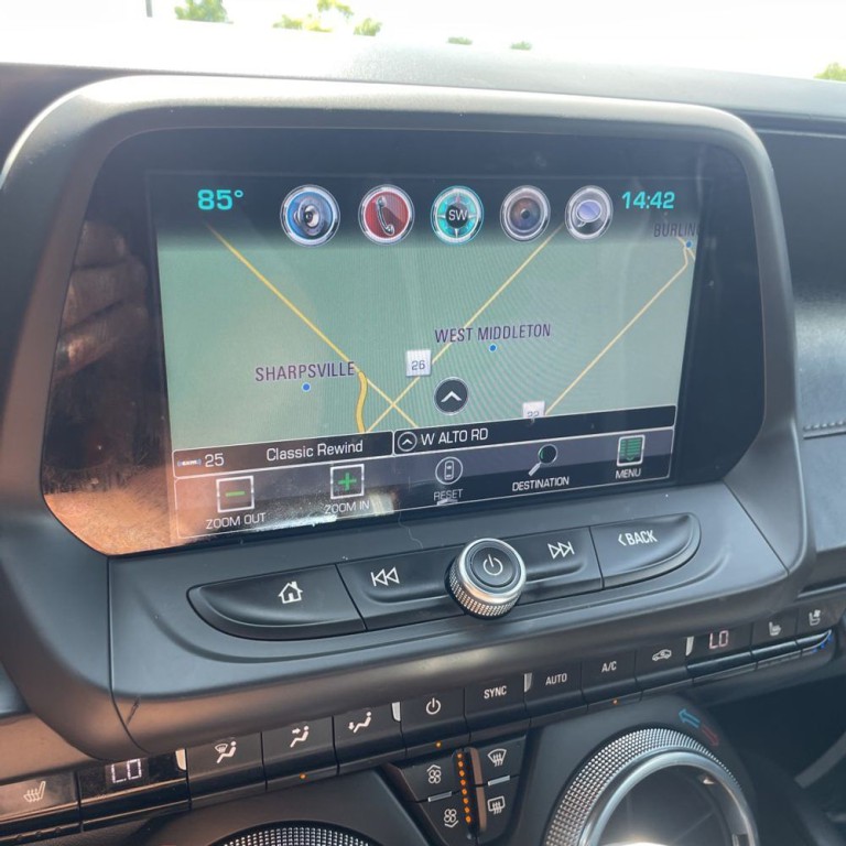 2017 Chevrolet Camaro Image 9