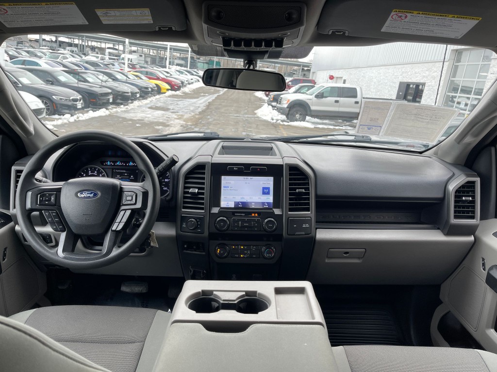 2022 Ford F-350 Image 16