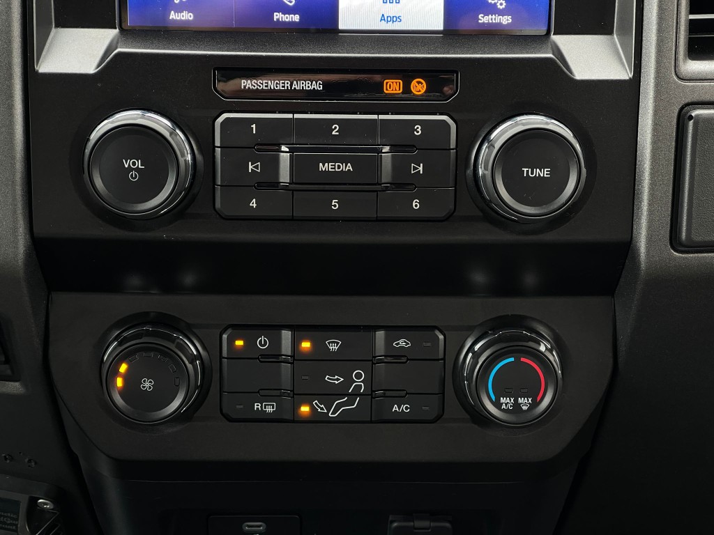 2022 Ford F-350 Image 22