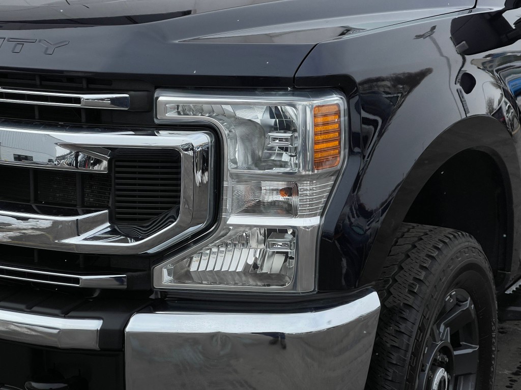2022 Ford F-350 Image 31