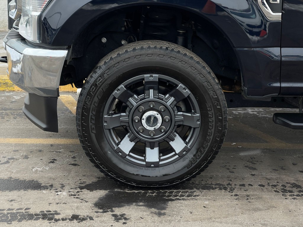 2022 Ford F-350 Image 33