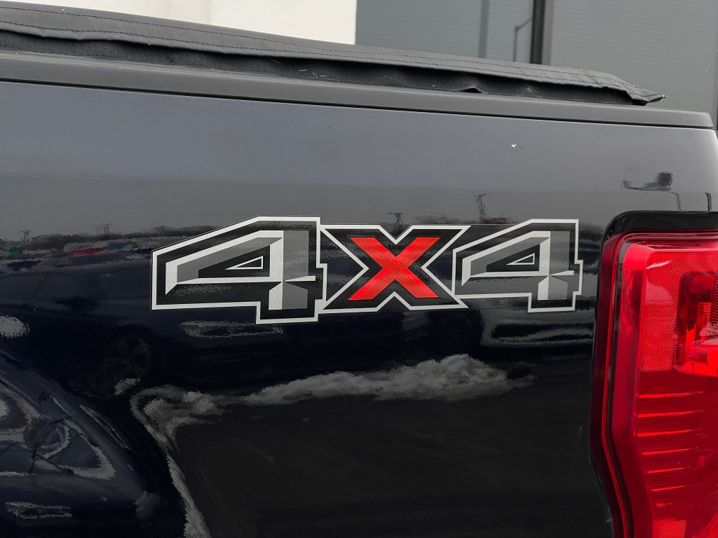 2022 Ford F-350 Image 38