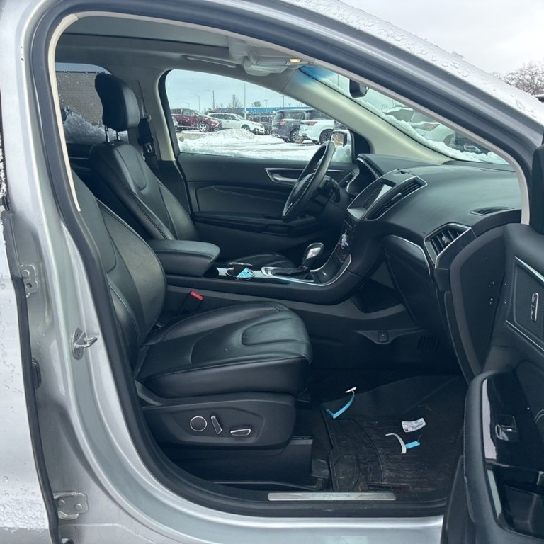2018 Ford Edge Image 8