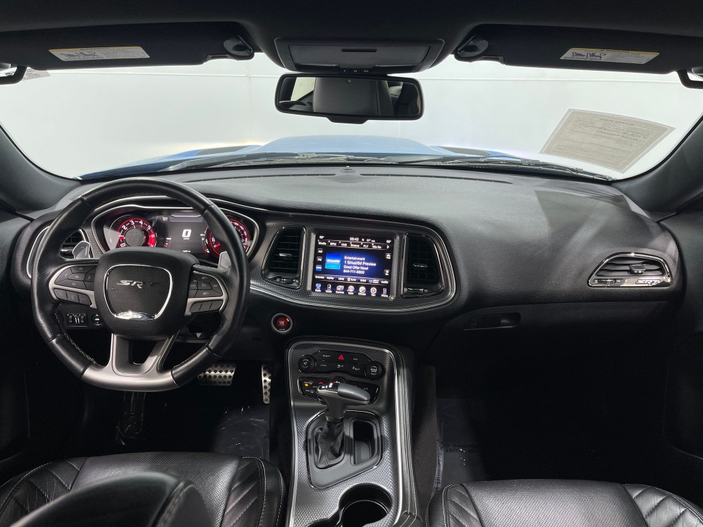 2016 Dodge Challenger Image 20