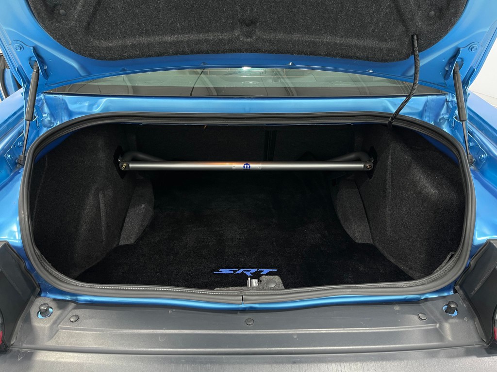 2016 Dodge Challenger Image 27