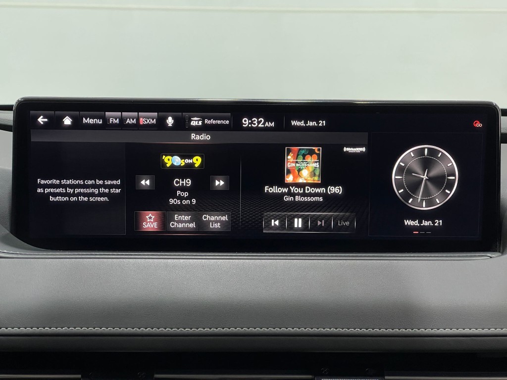 2021 Genesis G80 Image 25