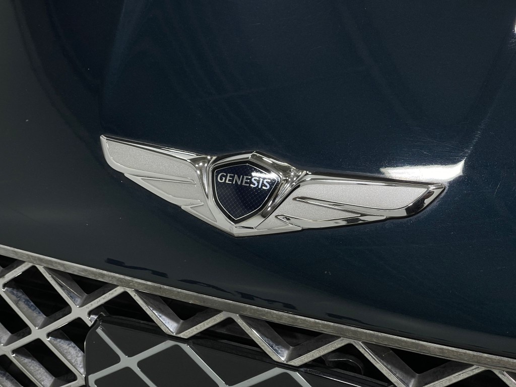 2021 Genesis G80 Image 39
