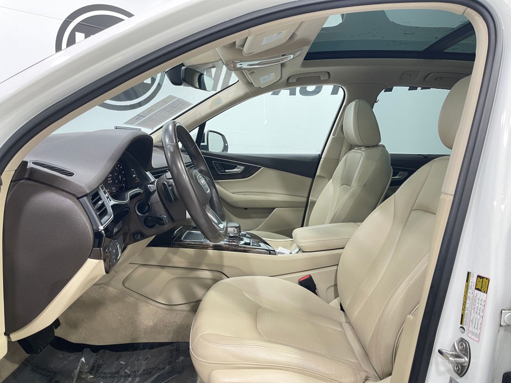 2019 Audi Q7 Image 12