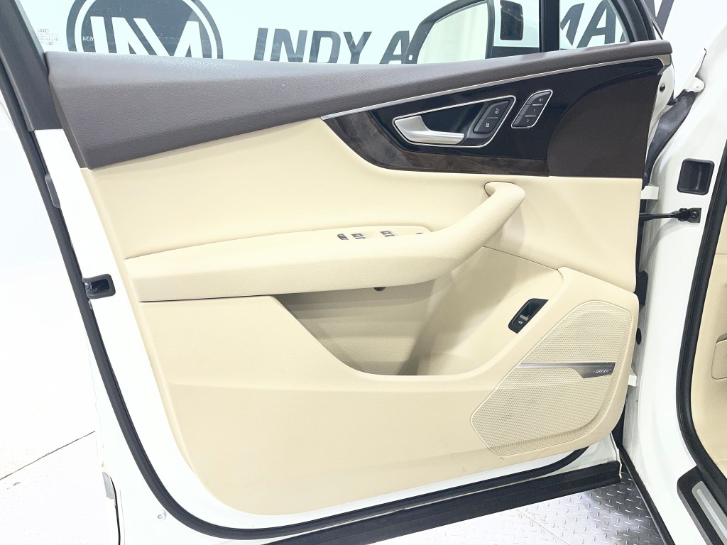 2019 Audi Q7 Image 14