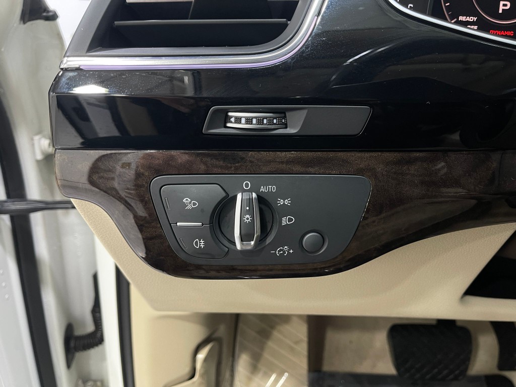 2019 Audi Q7 Image 21