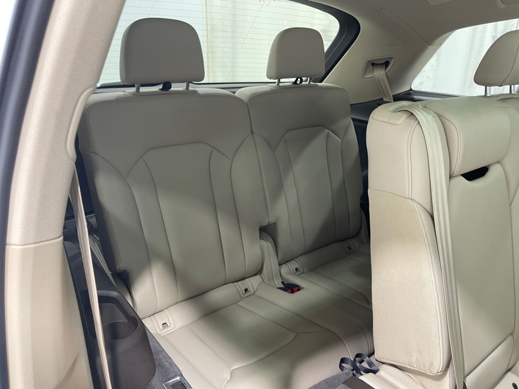 2019 Audi Q7 Image 32