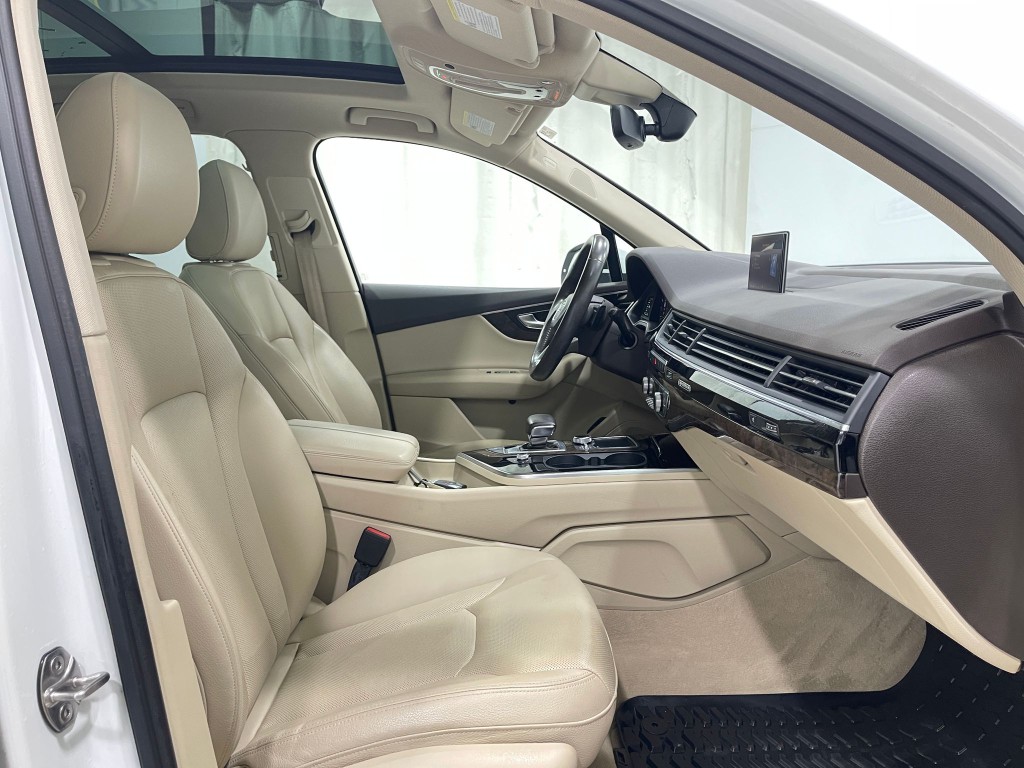 2019 Audi Q7 Image 34