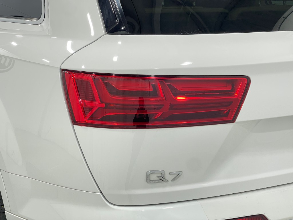 2019 Audi Q7 Image 36