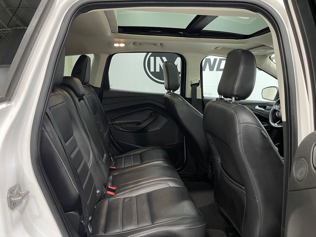 2019 Ford Escape Image 32