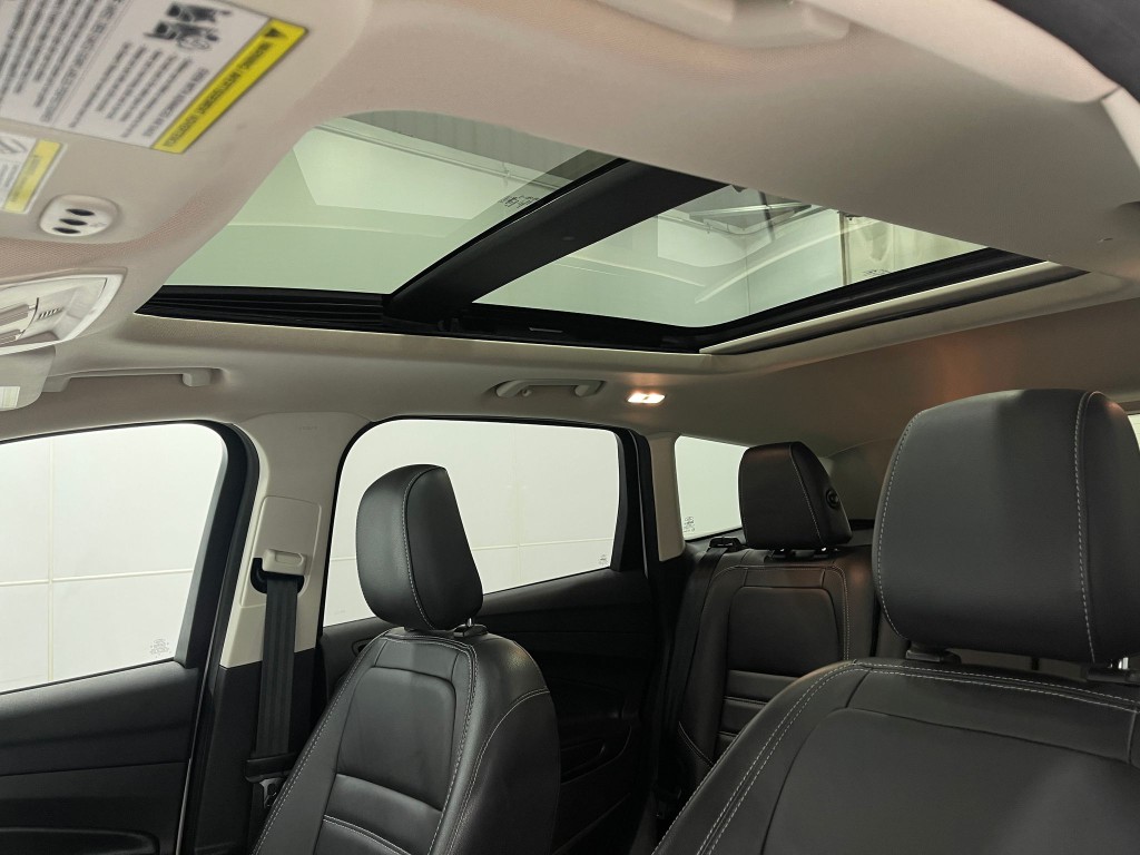 2019 Ford Escape Image 12