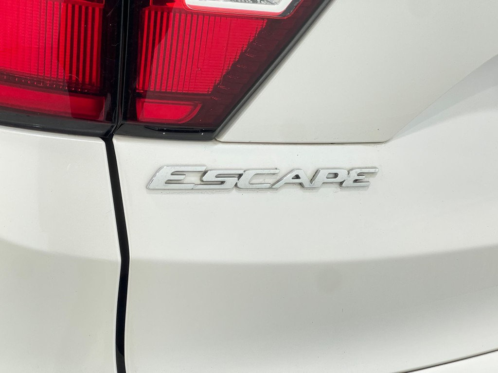 2019 Ford Escape Image 40