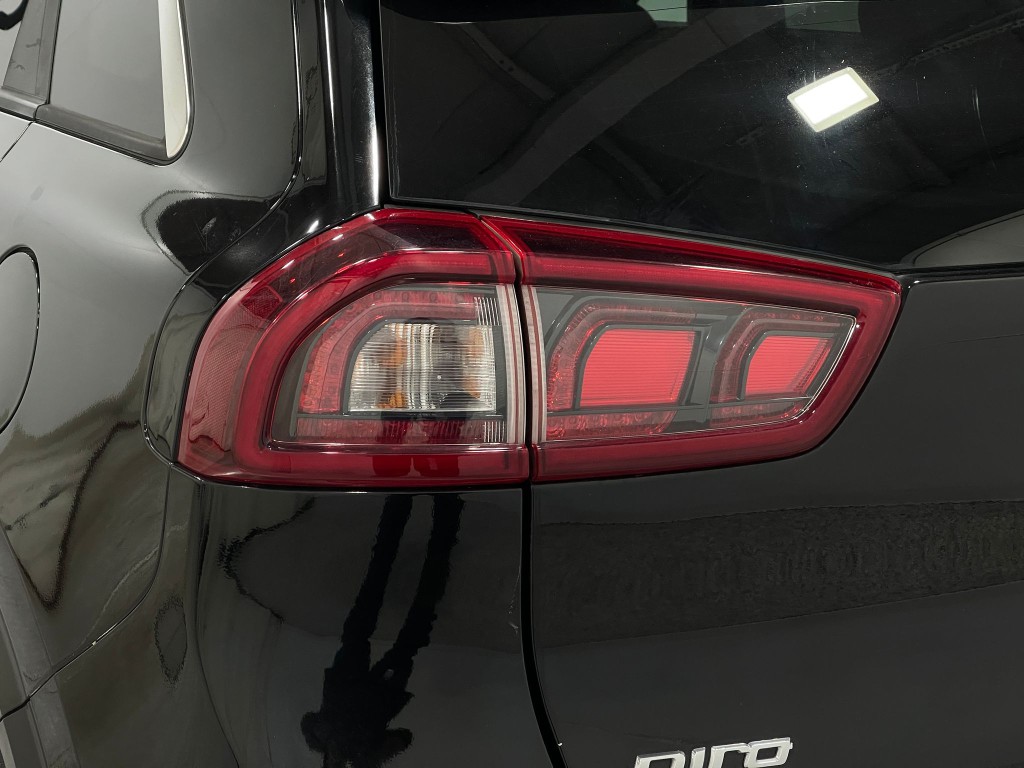 2019 Kia Niro Image 30