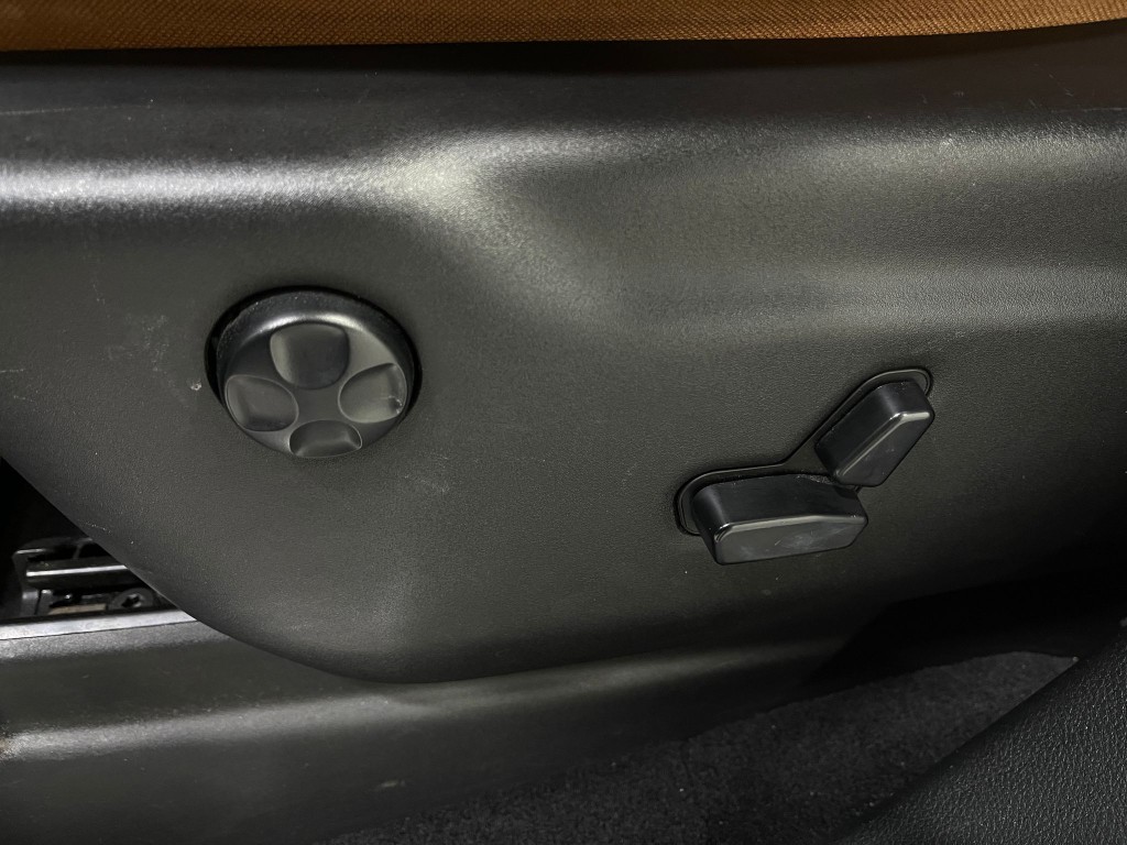 2016 Jeep Grand Cherokee Image 17