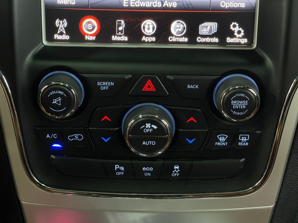 2016 Jeep Grand Cherokee Image 25