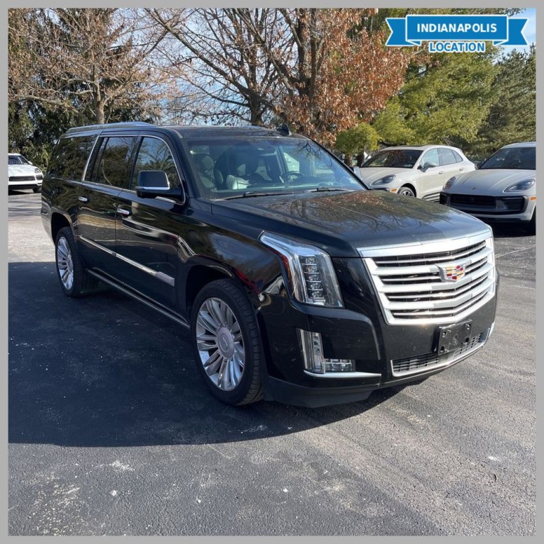 2015 Cadillac Escalade Image 1