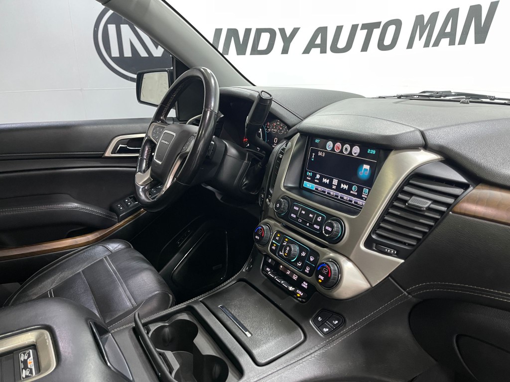 2020 GMC Yukon Image 19