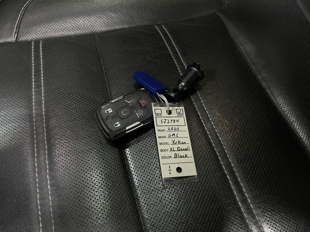 2020 GMC Yukon Image 37