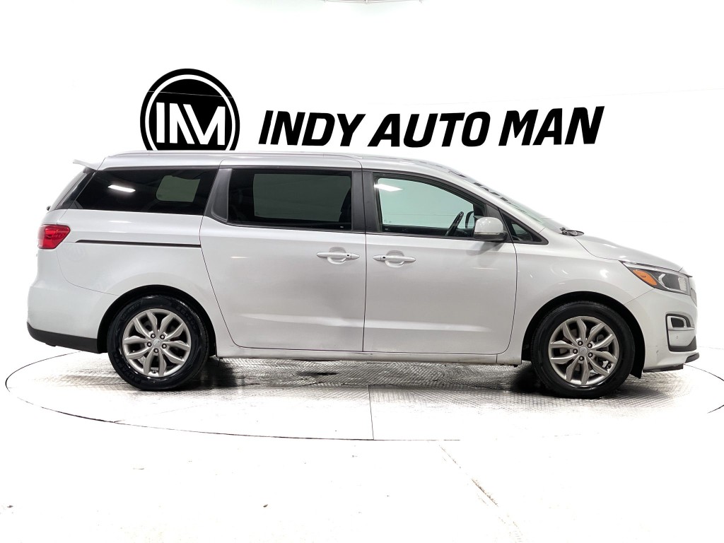 2020 Kia Sedona Image 3