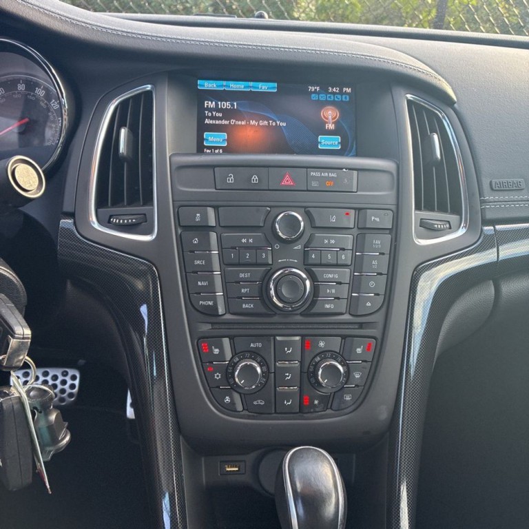 2019 Buick Cascada Image 13