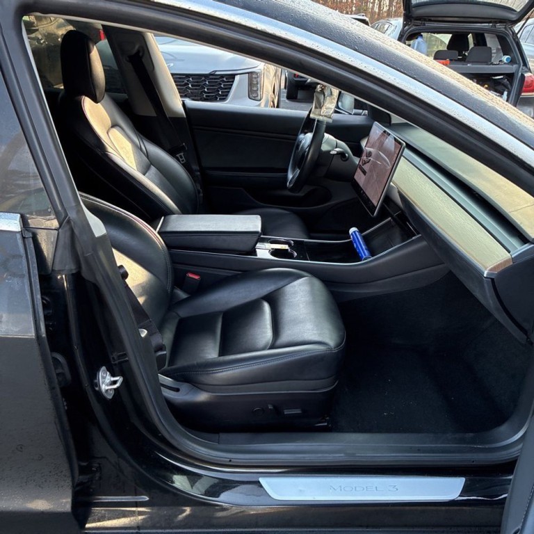 2019 Tesla Model 3 Image 6