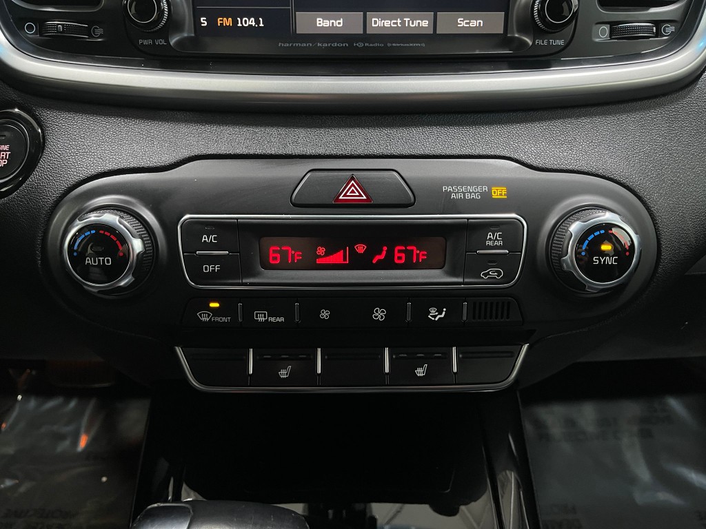 2019 Kia Sorento Image 24