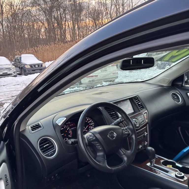 2019 Nissan Pathfinder Image 9
