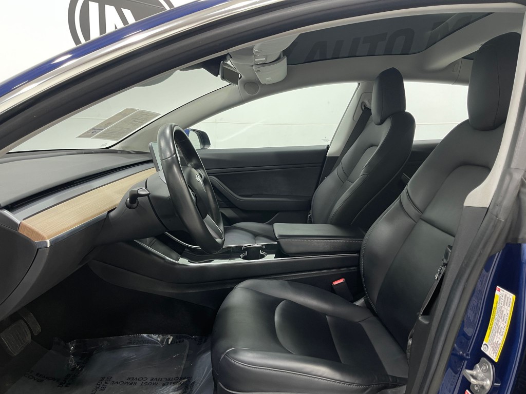 2018 Tesla Model 3 Image 12