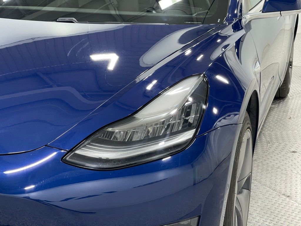 2018 Tesla Model 3 Image 30