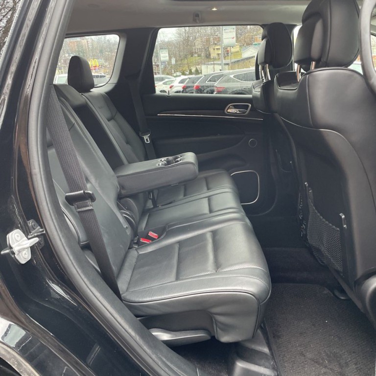 2018 Jeep Grand Cherokee Image 16