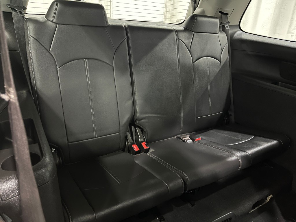 2017 GMC Acadia Image 34