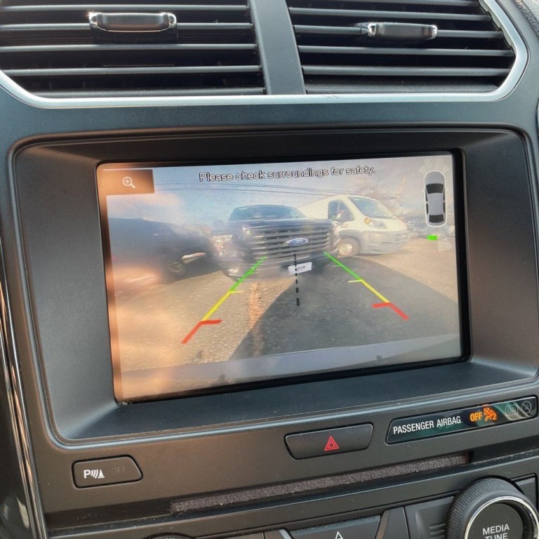 2016 Ford Explorer Image 12