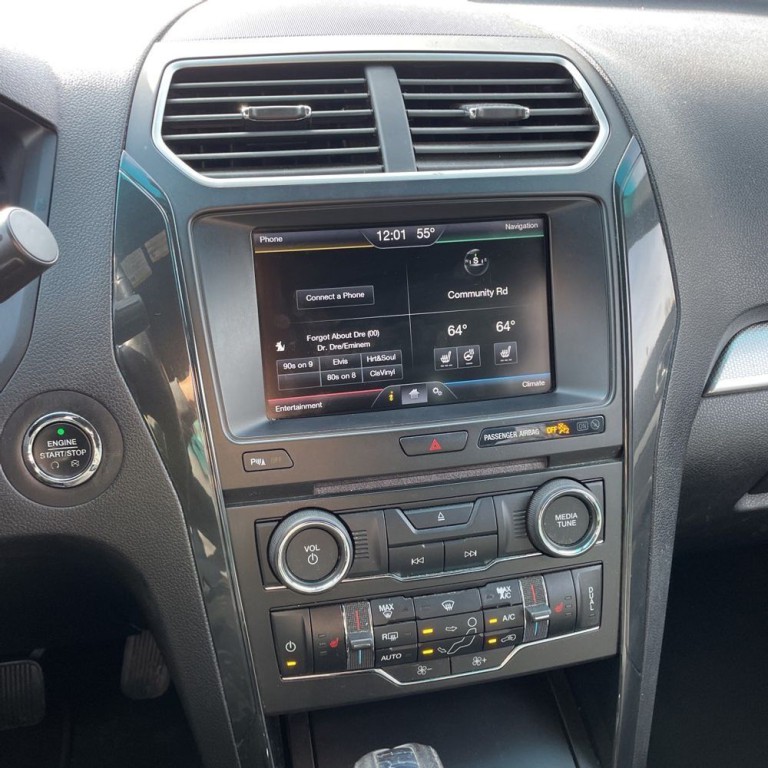 2016 Ford Explorer Image 11